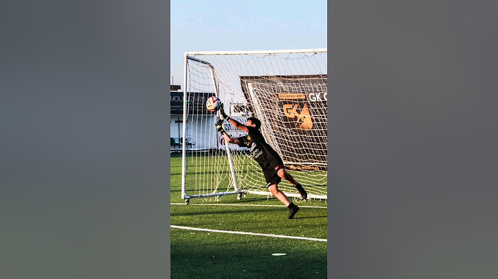 Οι στιγμές που οι τερματοφύλακες της GK Goalkeeper Academy... πετάνε!