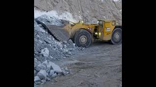scooptram st1030 codelco andina, mina rajo