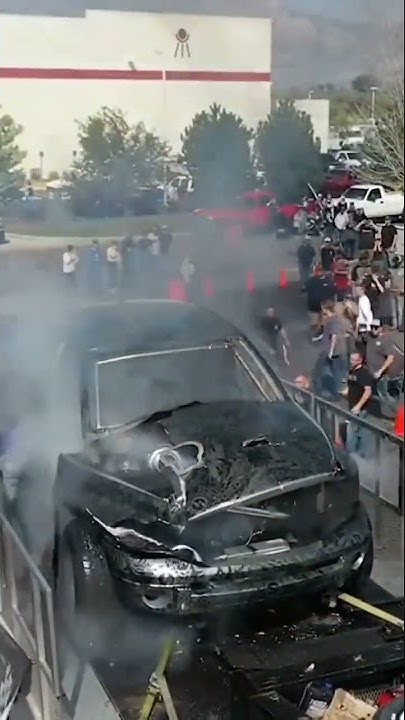 3000 Horsepower Dodge Ram Truck Explodes During Dino Test car 3000-horsepower-dodge-ram-truck-explodes-during-dino-test-car