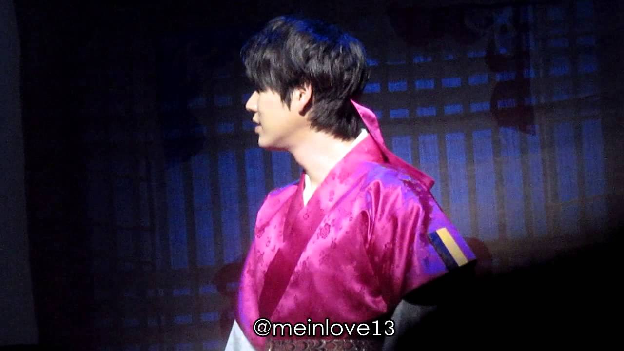 [Fancam] 140210-11 Kyuhyun #TMES The moon that embrace the sun