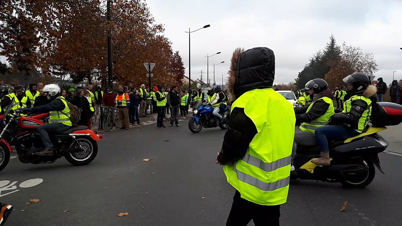 Manifestation Gilets Jaune Nantes Beaujoire 17 Novembre 2018