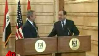 ضرب بوش بالحذاء (14/12/2008).flv