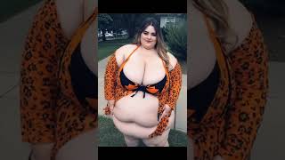 Beautiful Plus Size Model Fall Photo Shoot  #plussize #ai #trendingshorts #fall #aimodel