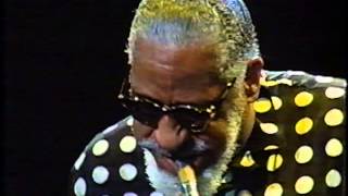 Sonny Rollins live in Japan Falling in love with love chords