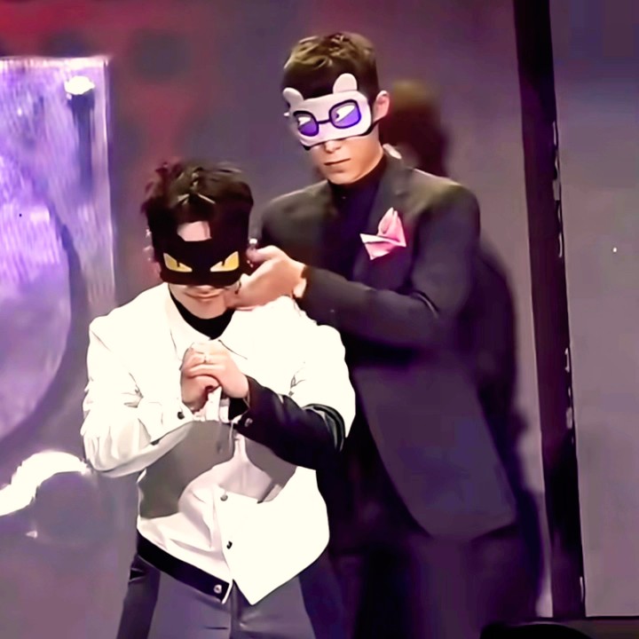 What is T.O.P Doing? 🤪 Poor GD 😂 BIGBANG #choiseunghyun #funny #thanos