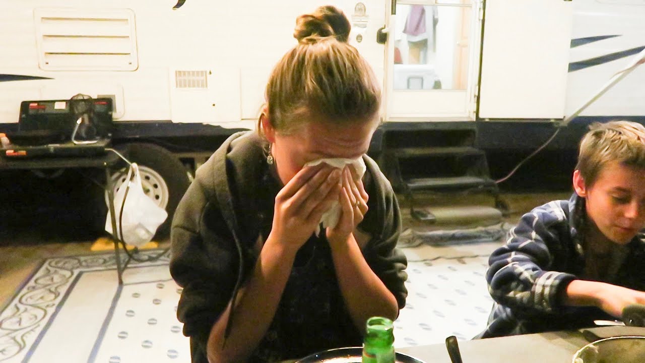 17 nov 2023 | more . Thanksgiving In A Trailer Made Us Cry - YouTube