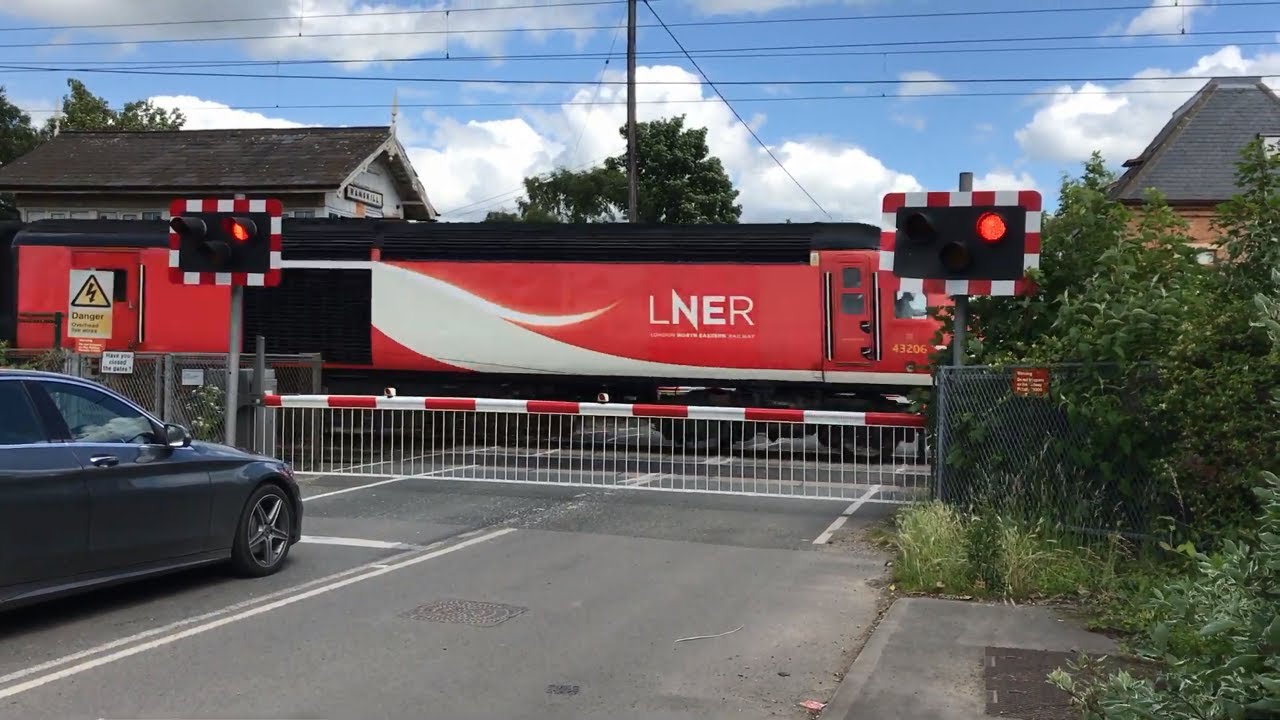 Ranskill Level Crossing (30/06/2019) - YouTube