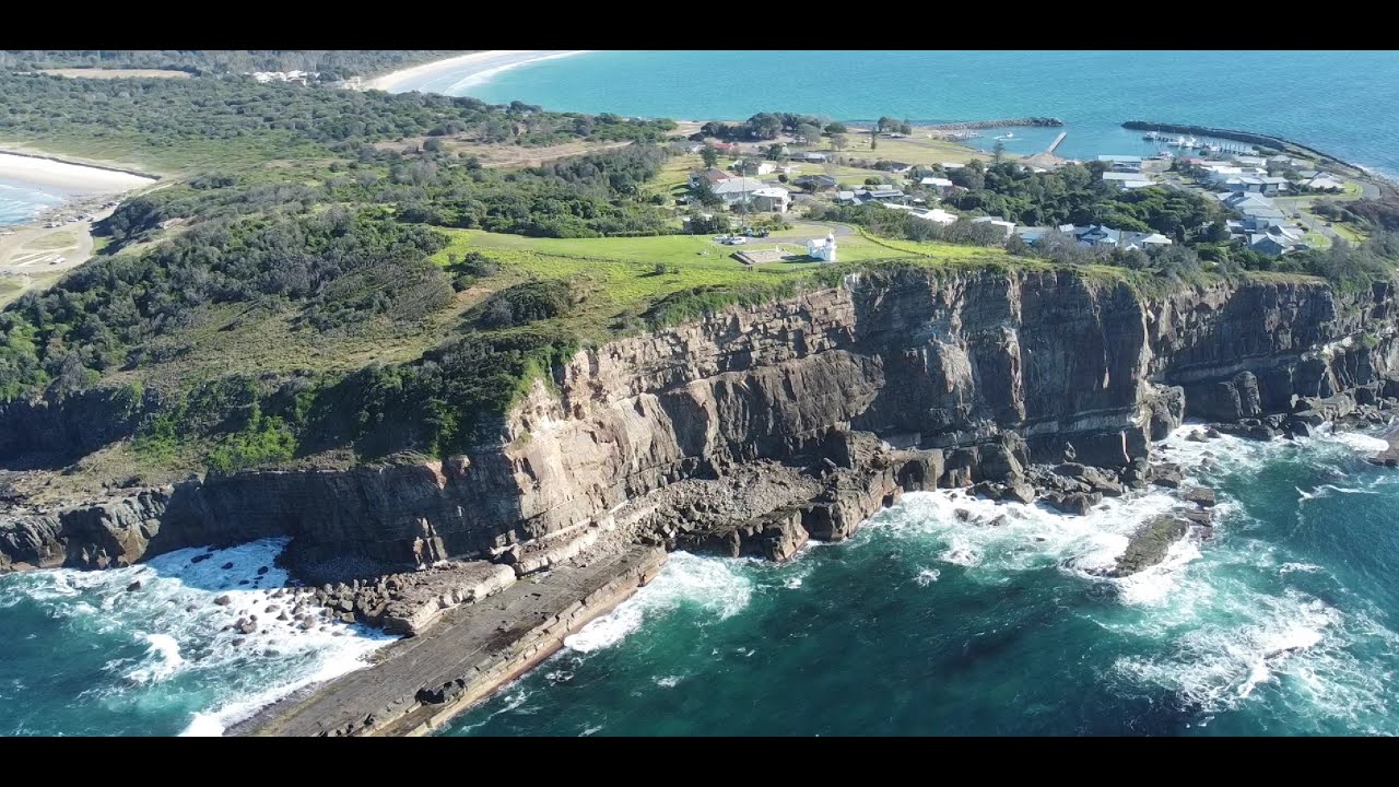 BEST SLEEPY TOURIST AND FISHING TOWN? / HARRINGTON / CROWDY HEAD NSW MID NORTH COAST