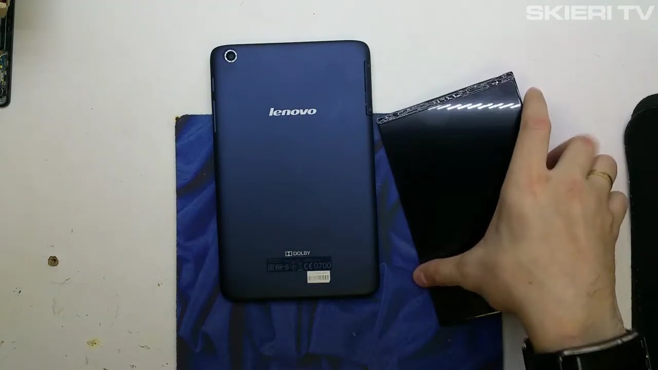 Wymiana wyświetlacza LCD w tablecie LENOVO PAD repair dissasembly
