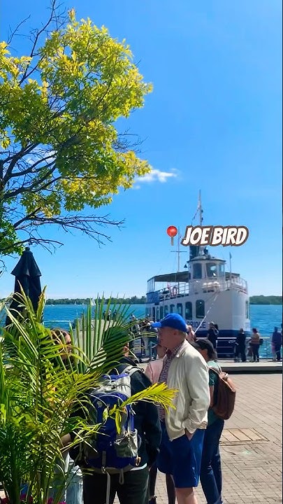 date-spots-toronto-lakeside-water-toronto-torontofood-food