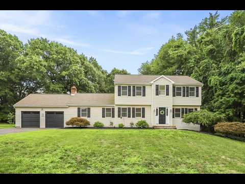 18 Old Parish Drive, South Windsor, CT home video tour