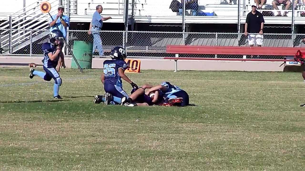 Sam gets mugged in backfield - YouTube