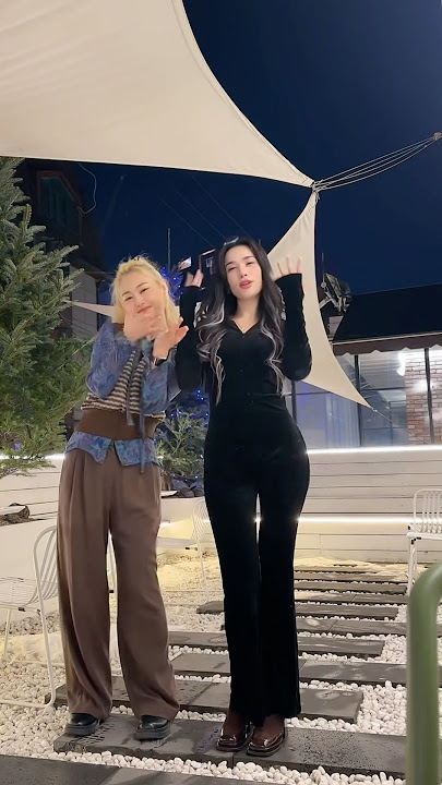 #DesertDanceChallenge with my little sister #kimmiso #اكسبلور #dance