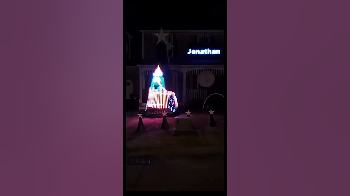 Johnathan pizza delivery Christmas lights
