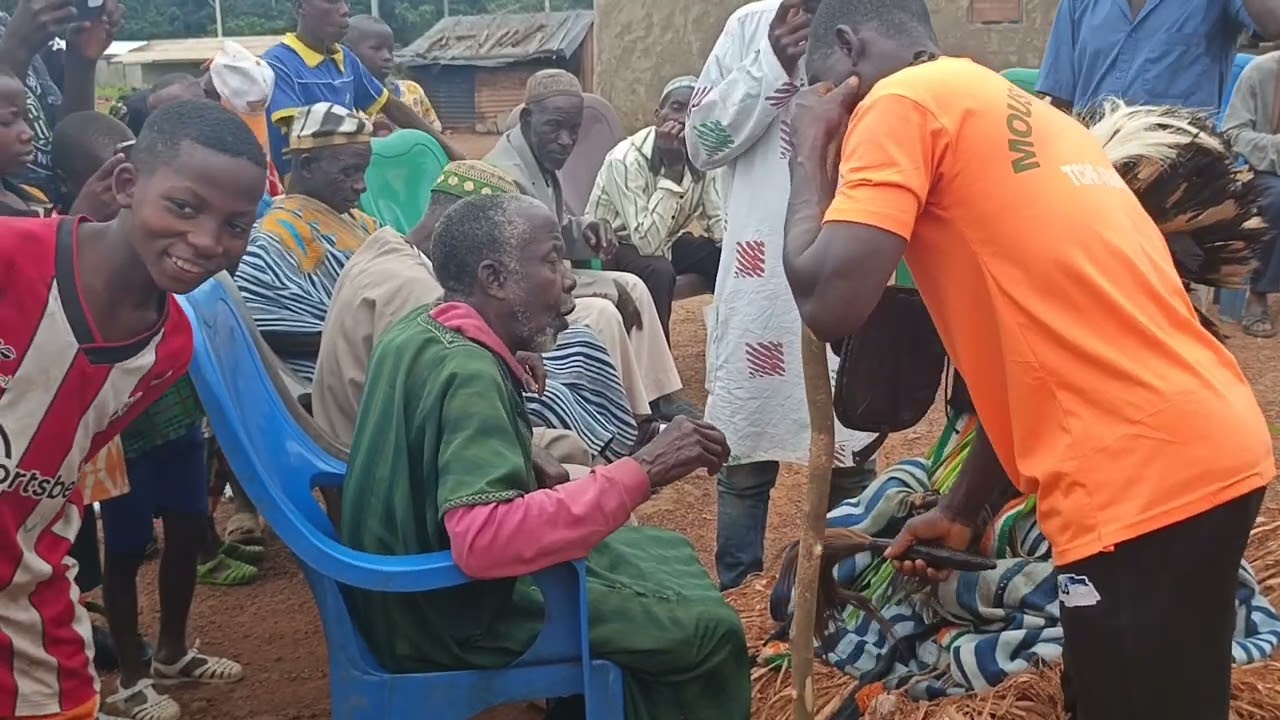 Masque court de gouan