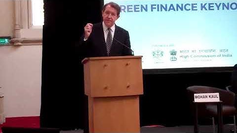 Sir Roger Gifford speaking at the Sustainable Investing Conference 2019