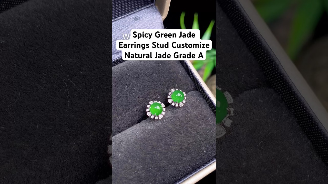 Spicy Green Jade Ear Stud Customize