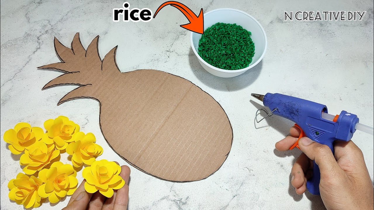 Cardboard craft ideas | Wall decoration making with rice | Paper flower ...