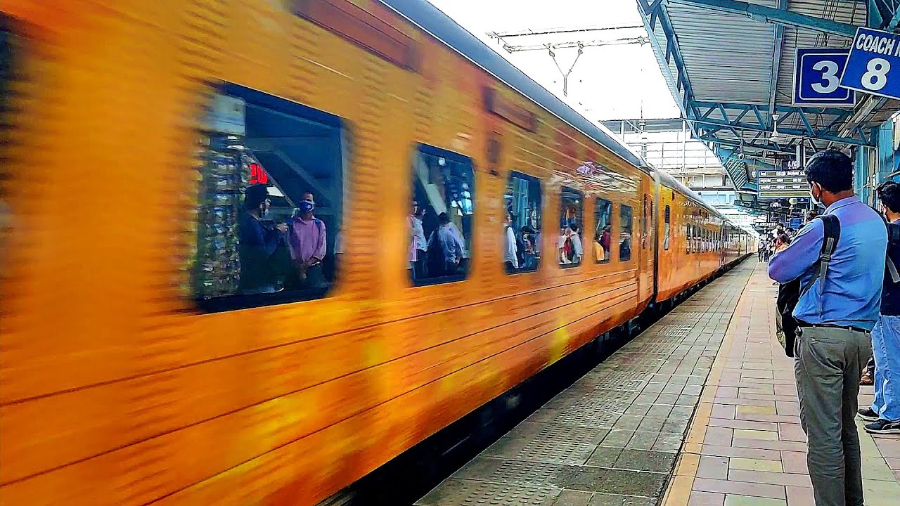 12951 Mumbai Rajdhani Express with the Swanky Tejas Rake Furiously ...