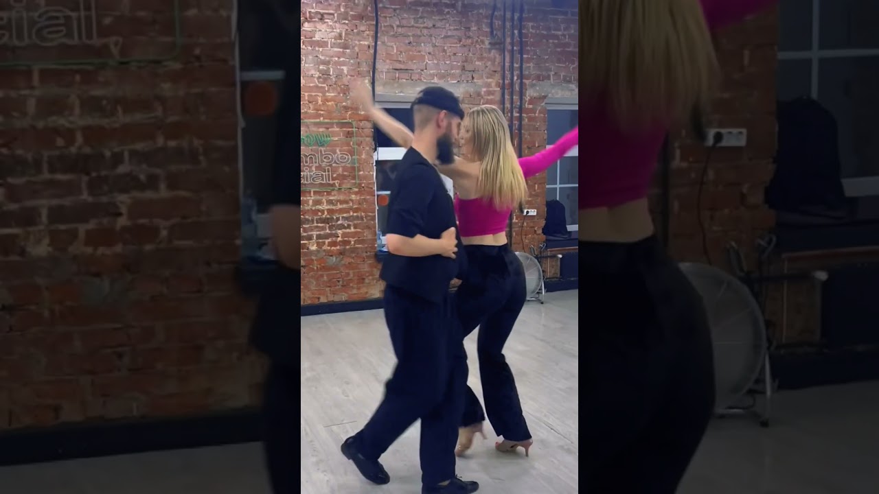 Сальса в паре. Танцы в Москве. 