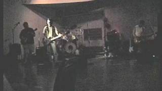 Video thumbnail of "ARYAN covering "Complicated Now" by Johnny and the Distractions"