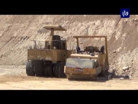 أعمال الصيانة في جسر الكرك محافظة الكرك منا وفينا