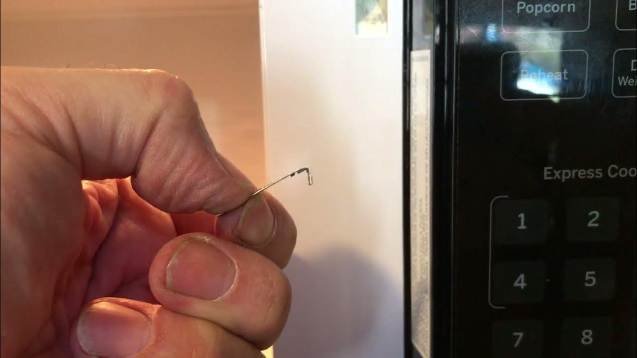 GE Spacesaver microwave trips circuit breaker when opening door YouTube