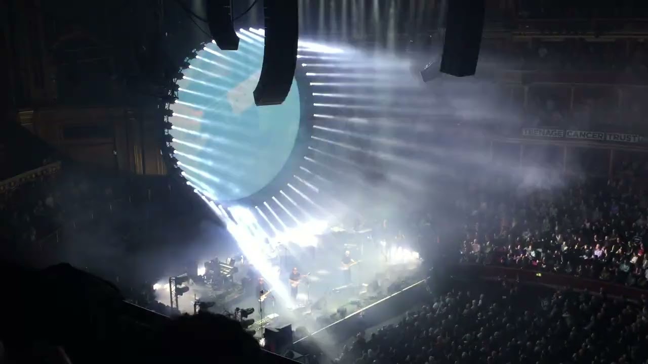 David Gilmour - Run Like Hell. Apr 24 2016. London Royal Albert Hall