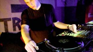 Daniel Bell (DBX) @ Neue Heimat, Stuttgart 18/07/1998