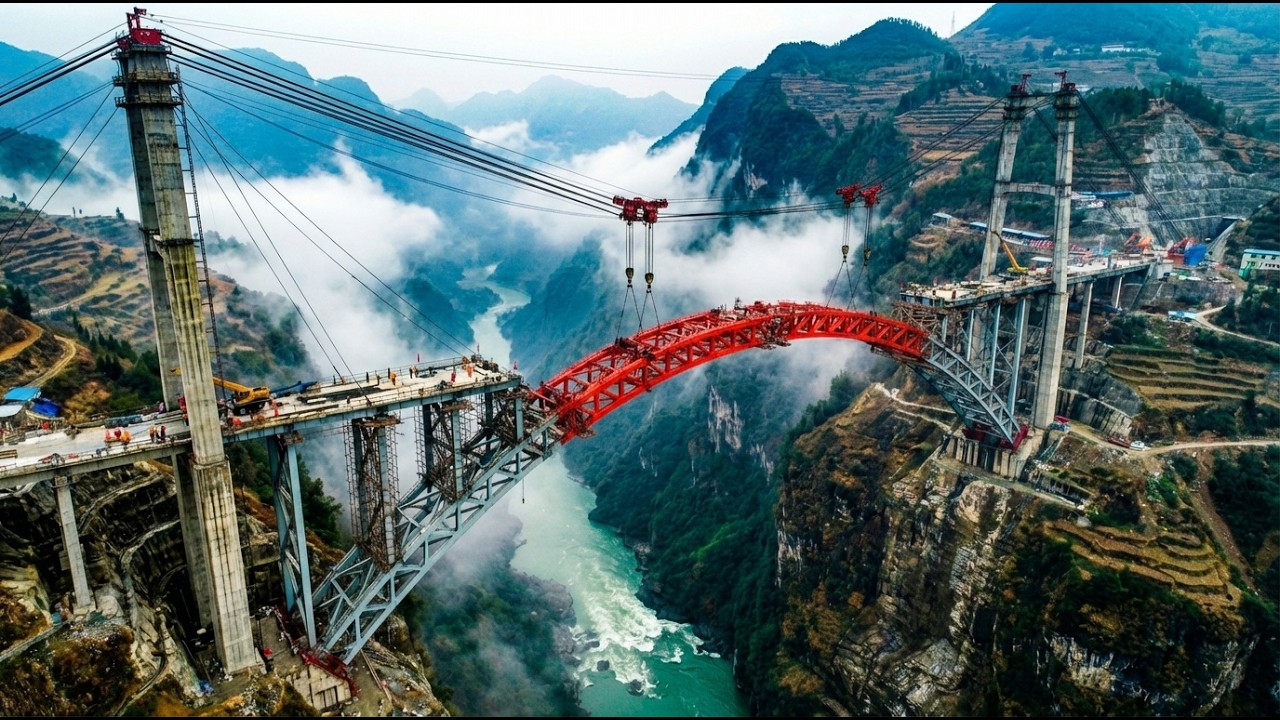 The $Billion World’s Highest Chine's Railway Bridge — China Did the Impossible