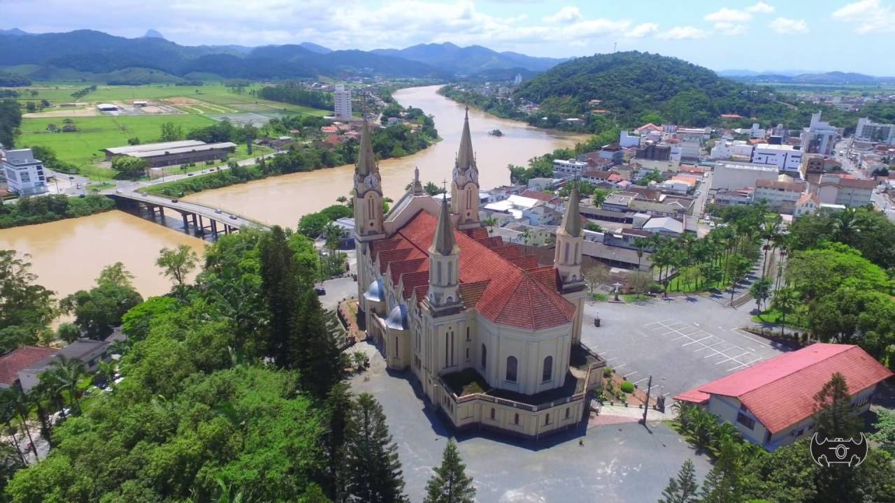 Igrejas do mundo Visto por cima Santa Catarina Church ...