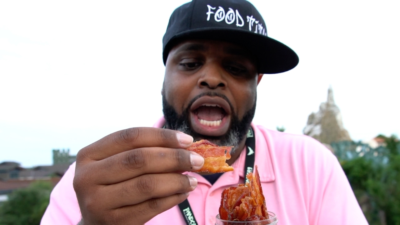 vlogs in spanish BACON ATTACK