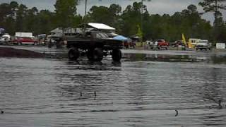 crooked creek mud bog july 4th 073.AVI