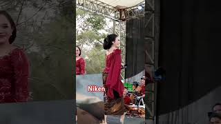 Download Lagu Niken slandry #wayangkulit #nikensalindrycampursari #campursari MP3