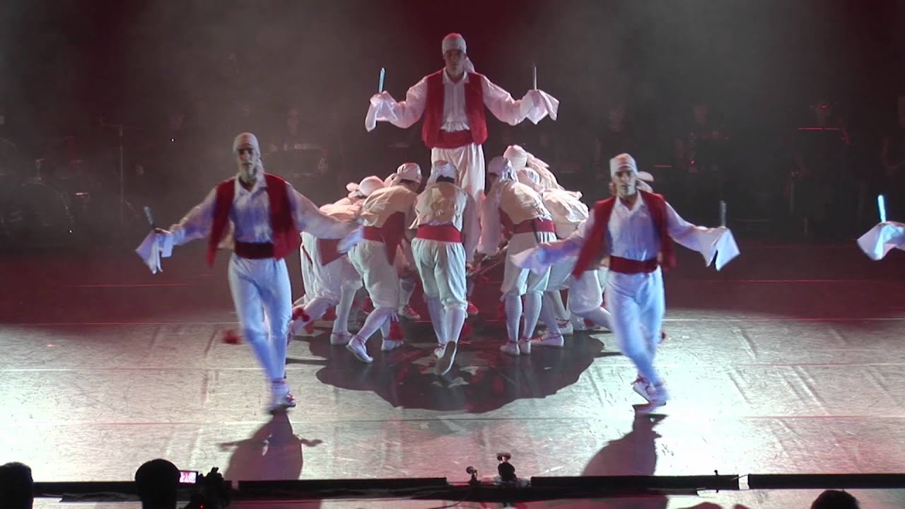 OINKARI - ARI DU - Ezpata dantza