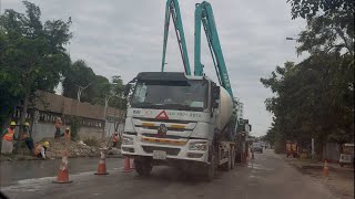Holding the delivery pipe in this spot tests the pump truck operator's skills. #shorts #worker