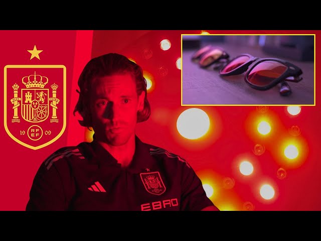 LUZ ROJA, gafas filtrantes y café con mantequilla: las sorprendentes RUTINAS de MARCOS LLORENTE