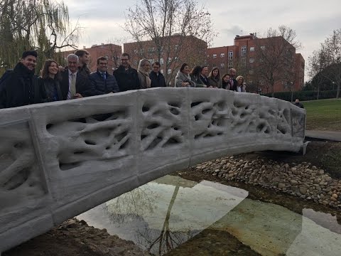 Se inaugura en Alcobendas el primer puente del mundo impreso en 3D