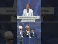 Barack Obama reacciona al emotivo discurso de Michelle durante la inauguración del centro