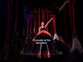 Capture de la vidéo Sophie Ellis-Bextor Canta E Balla "Murder On The Dancefloor" Ai Bafta Inglese In Stile Saltburn