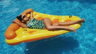 Gabriela Zegarra Día De Piscina