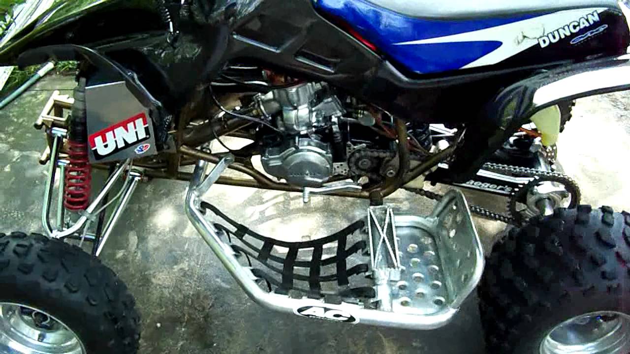 HONDA TRX 250R - YouTube