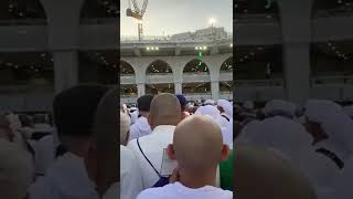 ⁣سياتي يوم نرى فيه مهدينا حاج شيعي يندب الامام المهدي بالكعبه#الشجاعه #الحج #الكعبه