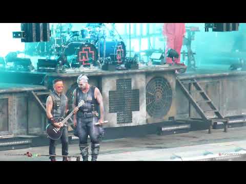 Rammstein- Berlin Waldbühne 2016  M.C (4K)