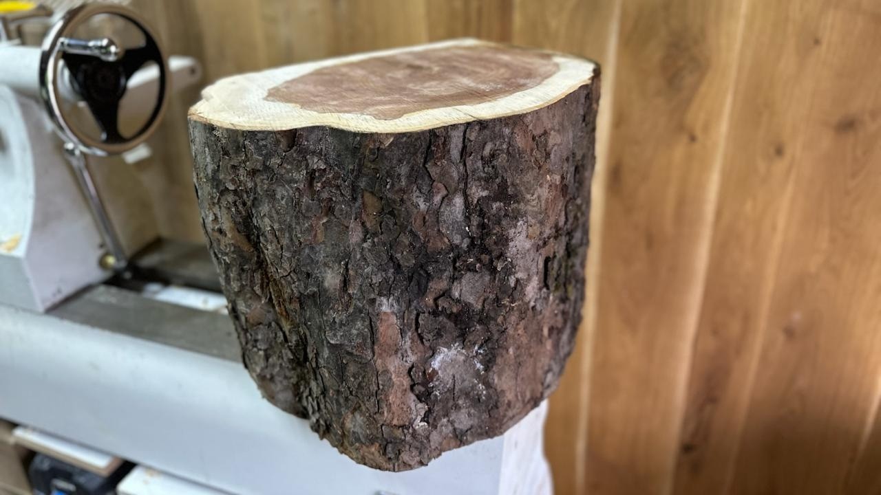 Monster Apple Wood Vessel: Will It Survive the Lathe?