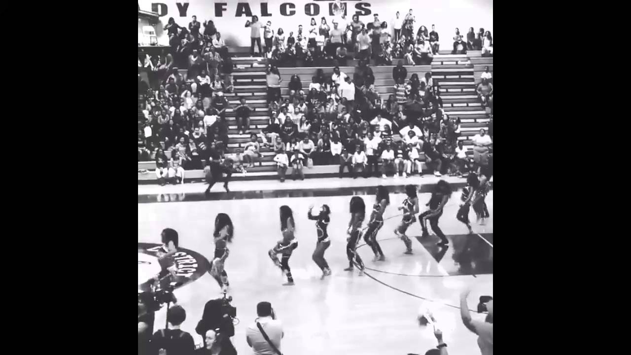 Dancing Dolls vs Infamous Dancerettes Snippit YouTube