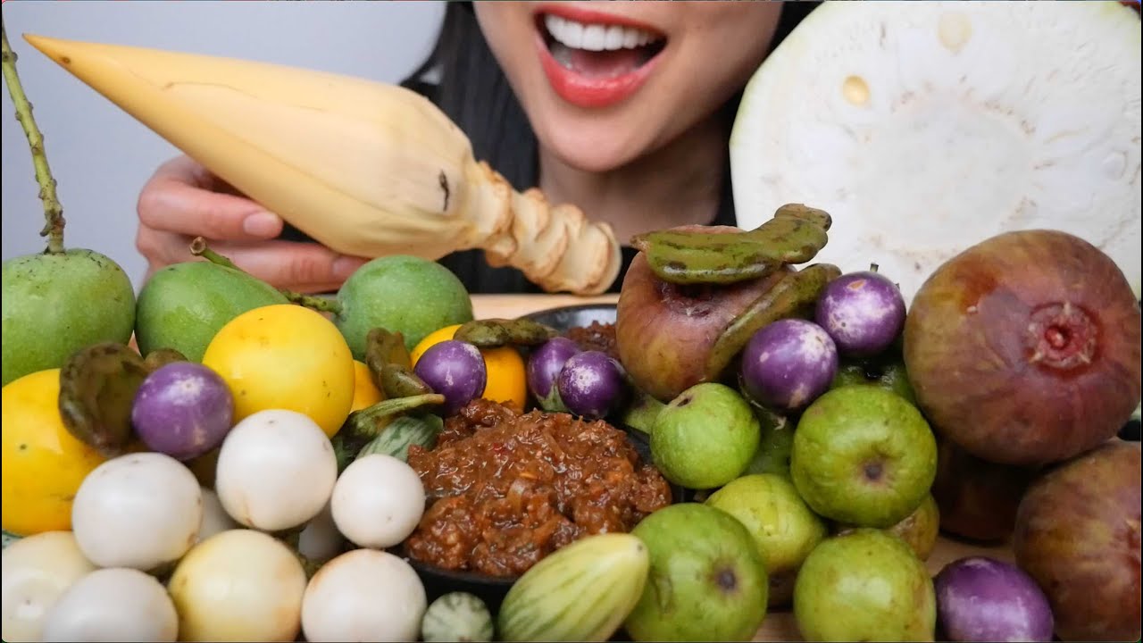 ตำเมี่ยง SPICY HERB DIPPING SAUCE + WILD VEGGIES (ASMR EATING SOUNDS) LIGHT WHISPERS | SAS-ASMR