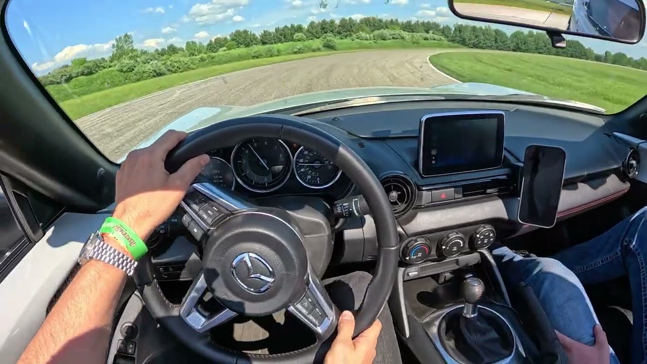 Modified 2017 Mazda MX-5 Miata Club - POV Hot Lap (Gingerman