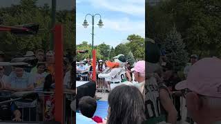 NYWC invades “Ducks Stadium”, Final 2 for the Battle Royal, Ducks Mascot Quackerjack makes the save!