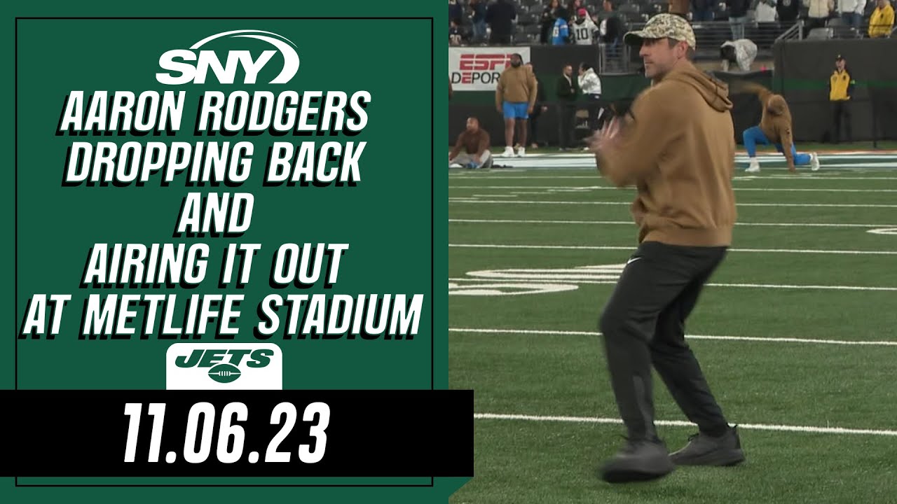 Aaron Rodgers to Derwin James after Chargers-Jets: "Give me a few ...